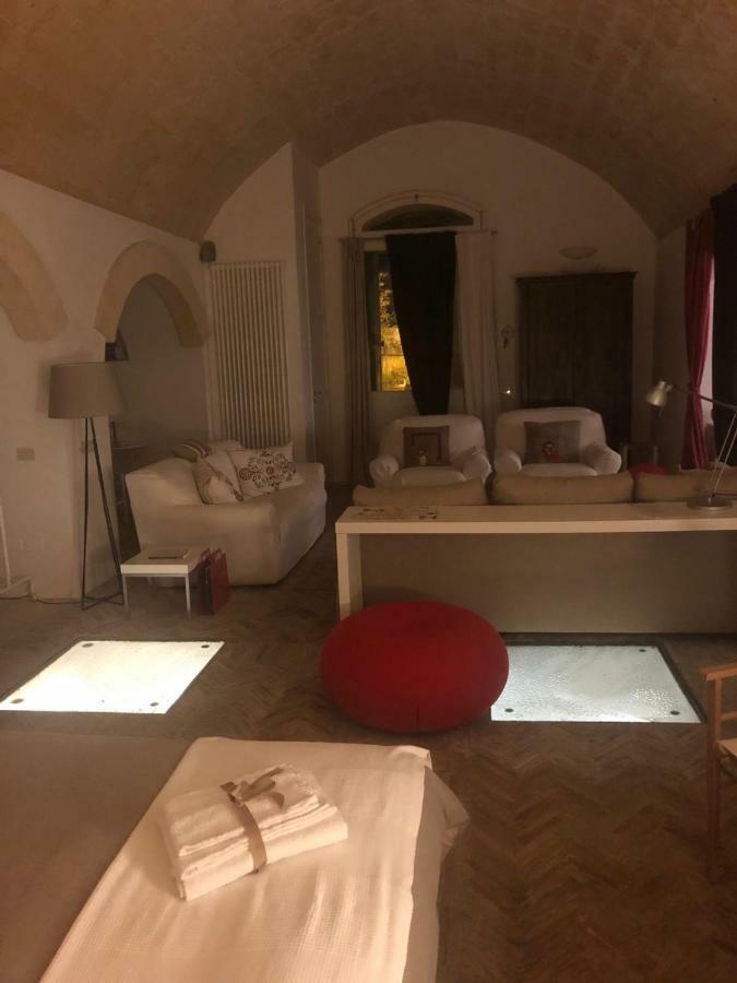 Gli Ipogei Nel Cuore Di Matera Villa Exterior photo